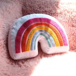 Throw Pillow Factory - Cozy 3D Rainbow Texture