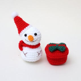 Crochet Kit Factory - Custom Reindeer Crochet Toy Set