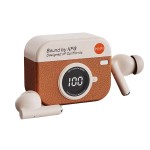 Retro Headphone Factory - Q86 Leather Camera