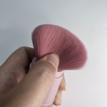 工厂价格便携式旅行集角度顶部歌舞伎尼龙刷粉底腮红遮瑕眼线黑色覆盖可伸缩风扇