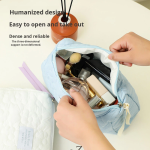 Makeup Bag Factory - Large Capacity Quilted Cloud