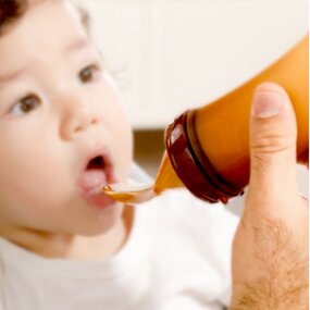 Feeding Bottle Supplier - BPA Free PP Material with Training Spoon