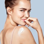 Sun Screen Manufacturer - SPF 50 Vitamin E UltraThin Moisturising