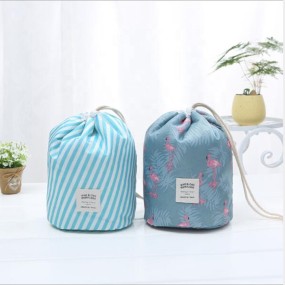 Drawstring Makeup Bag Manufacturer - OEM Round Barrel Type Hot Korea Travel Portable