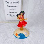 Toy Car Supplier - Solar-powered Dancing Car-shaped Model