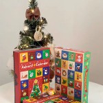 Advent Calendar Manufacturer - OEM Christmas 24 Grid Fun Hole Box Buckle Music Gift