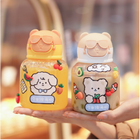 Water Bottle - Bear Lid Straw Design