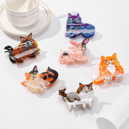 Cat Hair Clip - Maine Kitten Animal
