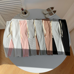 Leggings - Elastic Slim Fit Striped