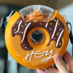 Children's Water Cup Manufacturer - OEM Creative Cute Donut Shaped Hanging Bottle