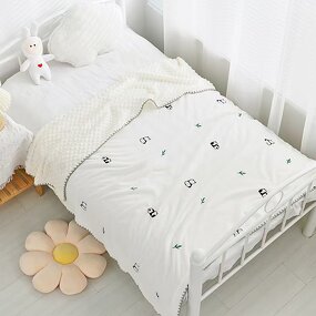 Baby Blanket Factory - Lightweight Fuzzy Plush Milk Fleece