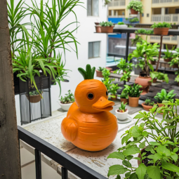 Fantasy Style Eco-Friendly Resin Craft Vegetable Duck Nodding Doll Statue Painted Design Garden Decoration Statue