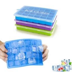 热卖硅胶大冰盘冰盘冰箱与盖子迷你制冰机