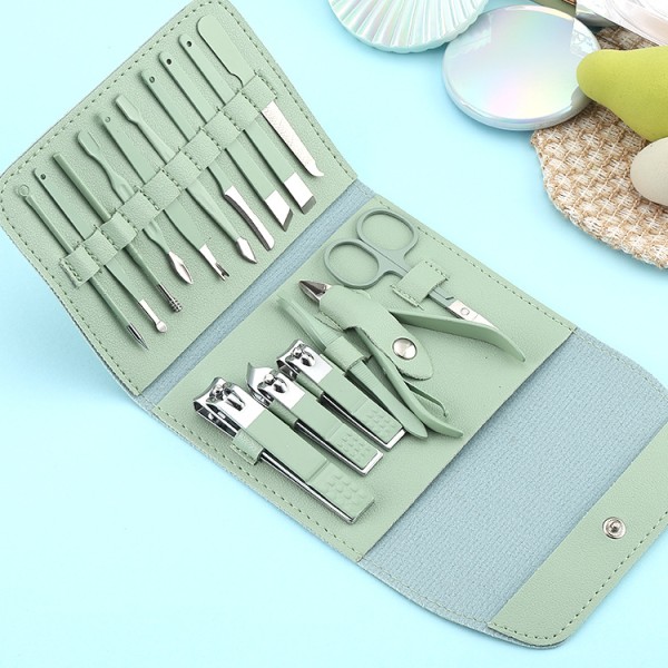 Folding Bag 16-Piece Nail Clipper