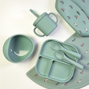 Food-Grade Silicone Baby Accessories Bottle Products Baby Tableware Silicone Baby Feeding Set with Lid