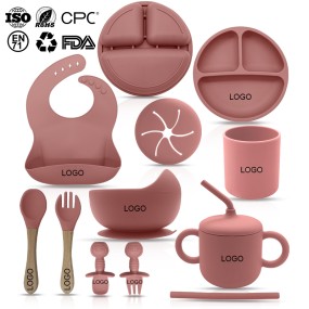 Wholesale BPA-Free Silicone Children's Tableware Waterproof Bib Food-Grade Suction Bowl Spoon Utensil Baby Feeding Set