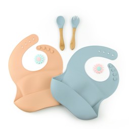 Hot Selling BPA Free Silicone Baby Feeding Set with Silicone Baby Bib Baby Products