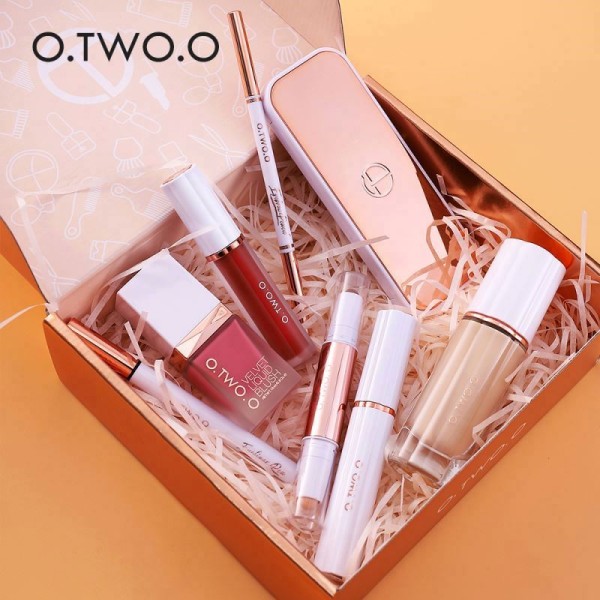 Oem O.Two。O化妆品套件礼盒套装为妇女工厂Outlet批发女孩化妆套装经典