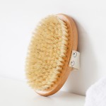 Eco Friendly Wholesale Stock  Dry Skin Wooden Bath Brush Natural Bamboo Sisal Bristle Body Brush for Skin Exfoliating