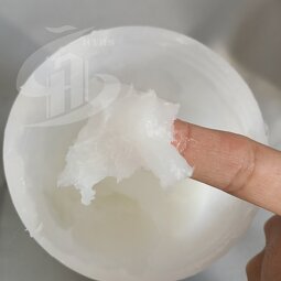 Petroleum Jelly Manufacturer - Factory Direct Iron Drum Packaging