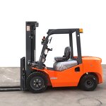 Electric Forklift Manufacturer - Wheeled Traveling Small 1.5 Tons Lifting