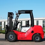 Electric Forklift Manufacturer - Wheeled Traveling Small 1.5 Tons Lifting