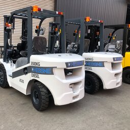 Farm Diesel Forklift Manufacturer - 4-7 Ton Outdoor 3-7m All Terrain for Sale