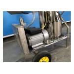 Milk processing machine