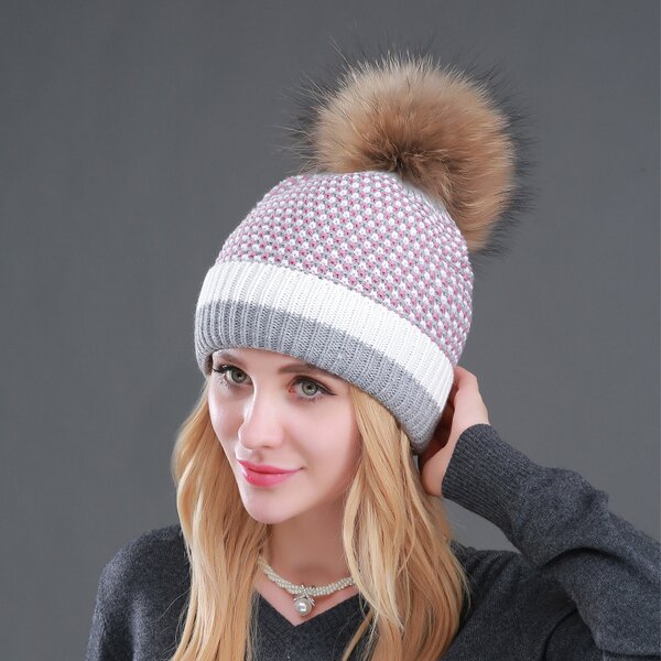 Pom Hat Manufacturer - Raccoon Fur Pom Knitted Beanie