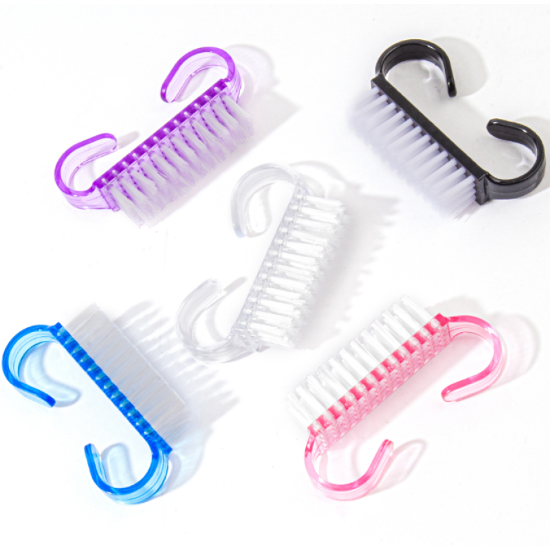 High Quality Mini Nail Dust Brush Soft Plastic Manicure Cleaning Tool Wholesale Beauty Design Accessory for Salon Use Flat