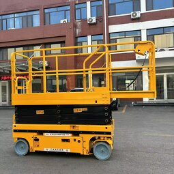 Self-propelled Lift - Fully Automatic Scissor-type