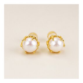 Freshwater Pearl Earrings - Simple Hand Stud Design