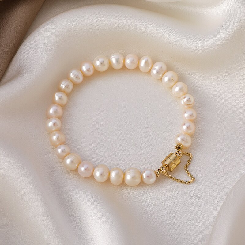Vintage Bracelet Factory - Wholesale Women's Fashion Beaded Natural Freshwater Pearl