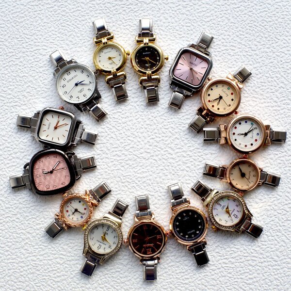 Module Bracelet Watch Supplier - Wholesale Hot Selling Women's Quartz Charm Diamond