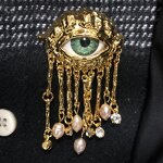 Vintage Brooch Factory - Women Men Eyes of Demon Exaggerated Trendy Pearl Tassels