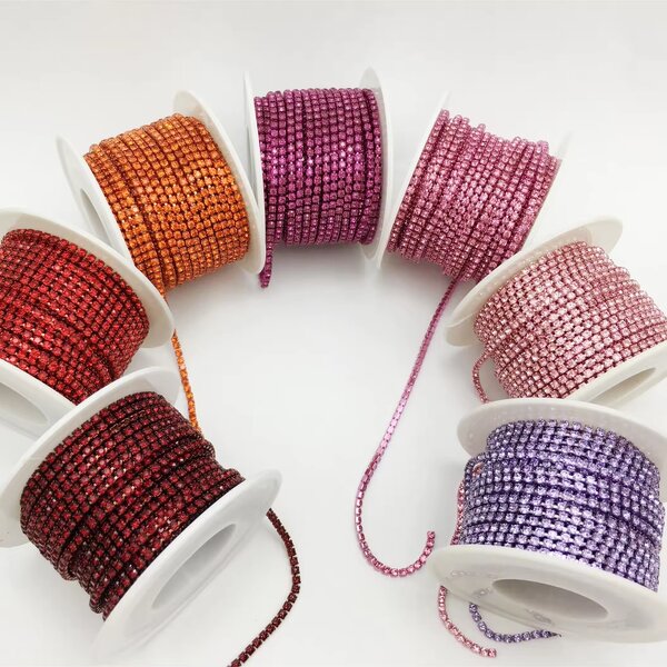 Nail Art Chain Factory - SS6 Flatback Rhinestone Chain