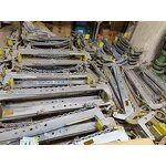 Stone Lifter Factory - 325kg Scissor Lifting Clamp