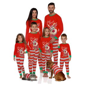 Family Pajamas Set Manufacturer - Custom Reindeer Print Two Piece Leisure Wear Set