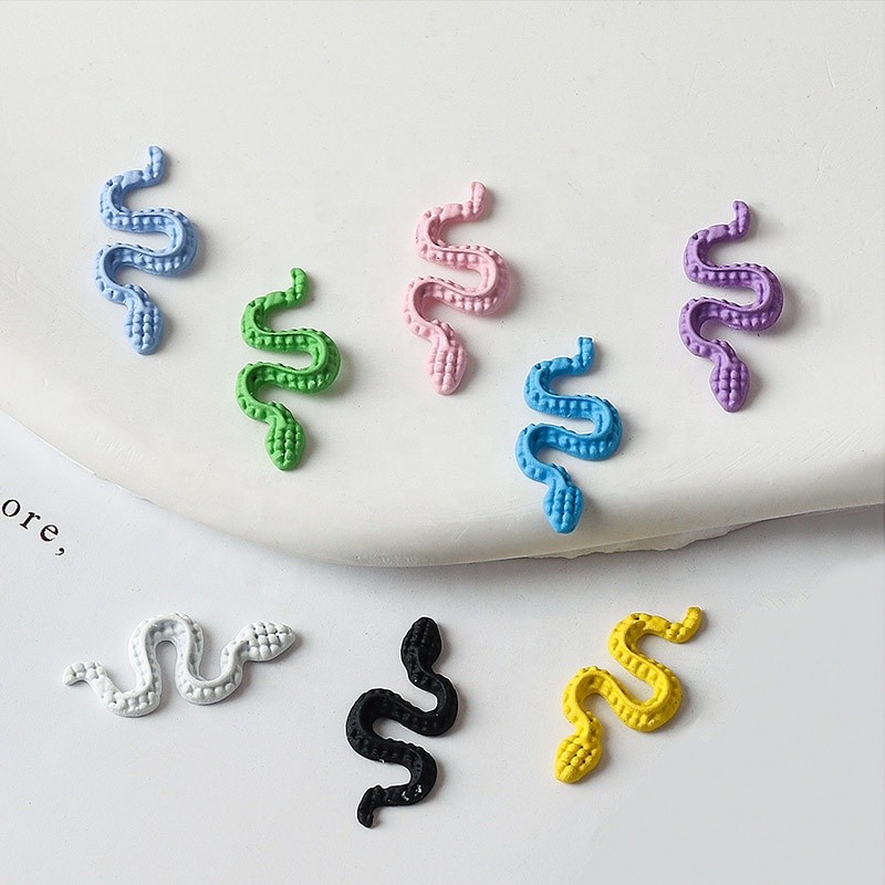 Wholesale Alloy Snake Ornament for Nail Art Decoration 3D Beauty Nail Charms Manicure Accessories