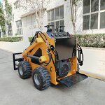 Skid Steer Loader Manufacturer - High Performance 750 Loader for Farm Use