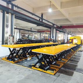 Lift Table Manufacturer - Pallet Pusher Custom Scissor Lifting Mobile Platform