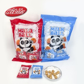 满足的零食，儿童休闲膨化饼干球