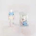 40个甜的，彩色的，各种形状的组装压糖