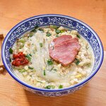 Cilantro Beef Stuffed Cracker Supplier - Double Layer Thin Crisp Crispy Salty Snacks 132g