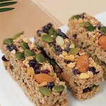 Nut Chocolate Almonds Manufacturer - Pure Cocoa Butter Plate Sandwich Chocolate