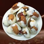 Nut Chocolate Blocks Supplier - Milk Chocolate Snacks Bulk Wholesale Sandwich