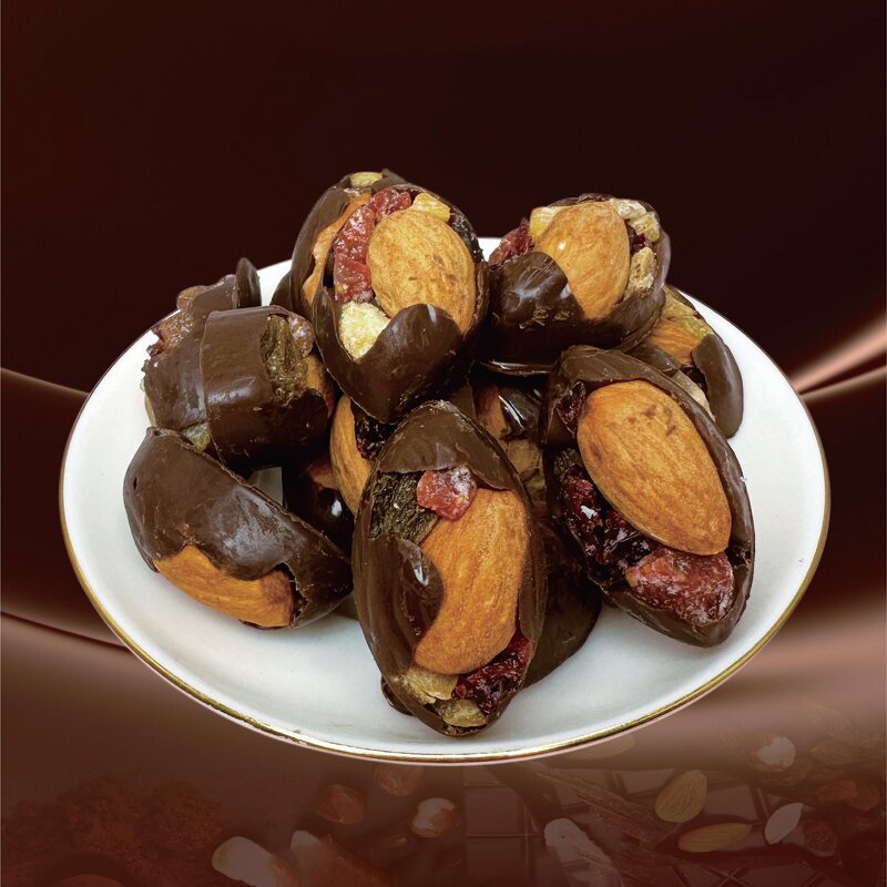 Nuts Chocolate Snack Supplier - Solid Milk Chocolate Beans with Mixed Nuts