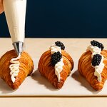 French Croissant Frozen Manufacturer - Small Croissant Baking Semi-finished Frozen