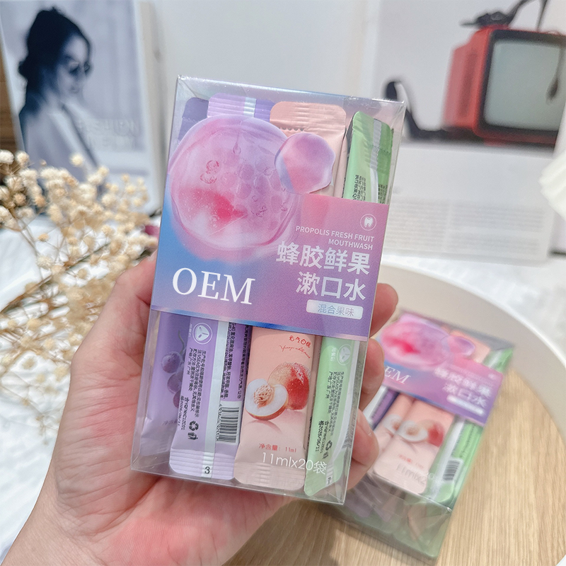 CokeLife OEM 11Ml*22pcs Private Label 10ml Fruity Oral Freshener Breath Mist Fruity Mouthwash Travel Size for Mouth Cleansing