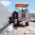 Concrete Crash Barrier Paver Factory - Automatic Asphalt Scraper Laying Machine